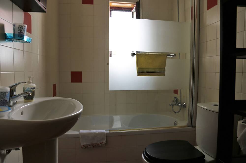 Photo of Bathroom in Evora
