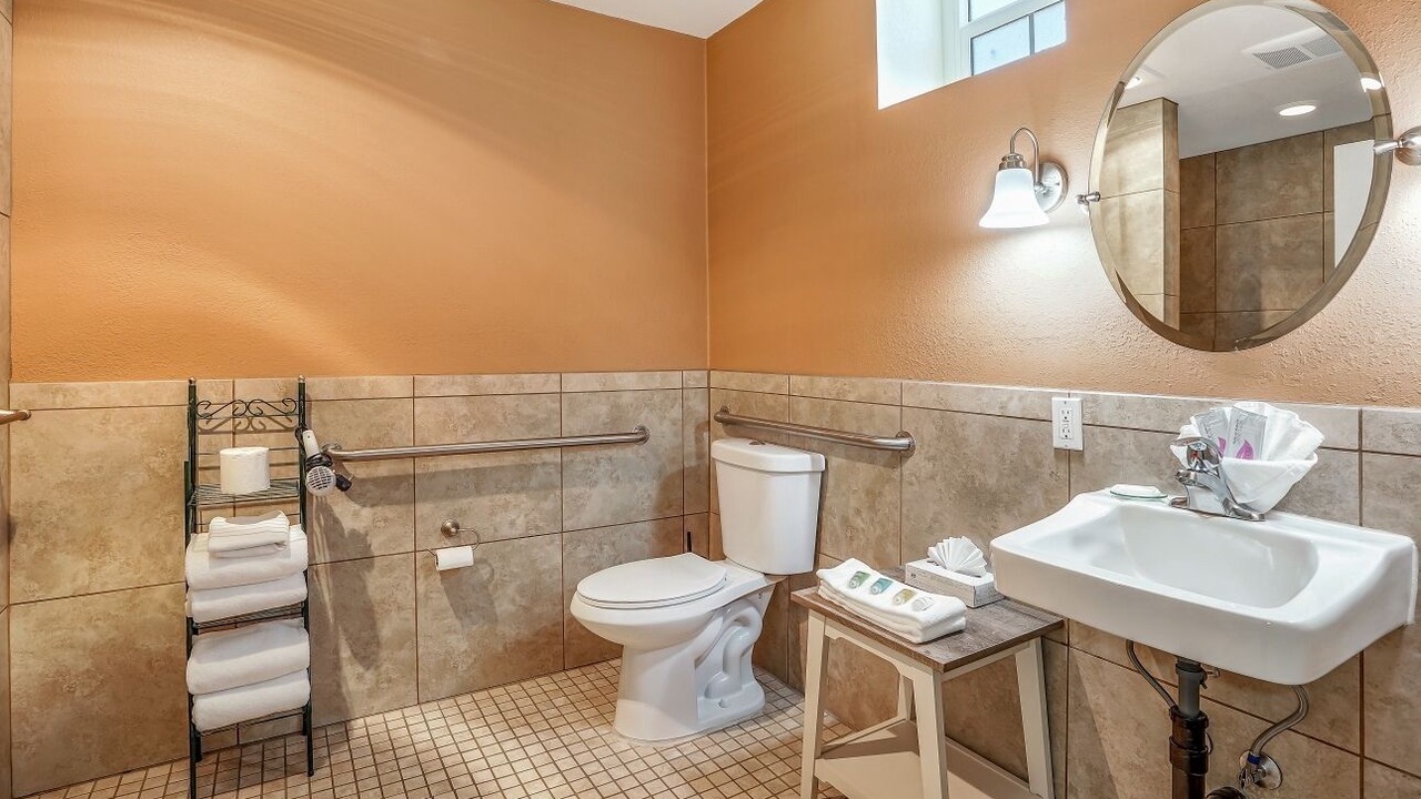 Photo of Bathroom in Julian