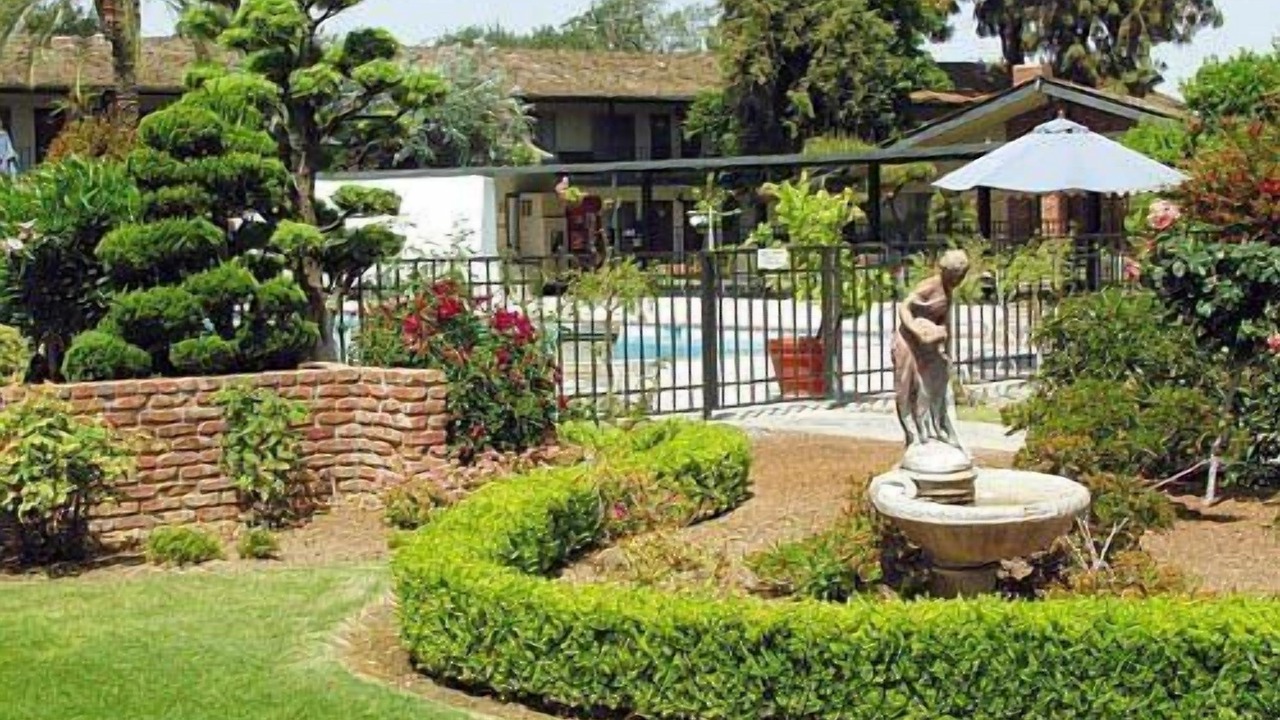 Photo of Others in Visalia