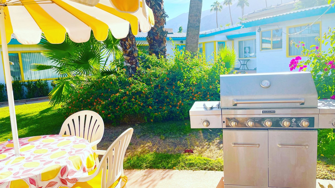 Photo of Outdoor in Tahquitz River Estates