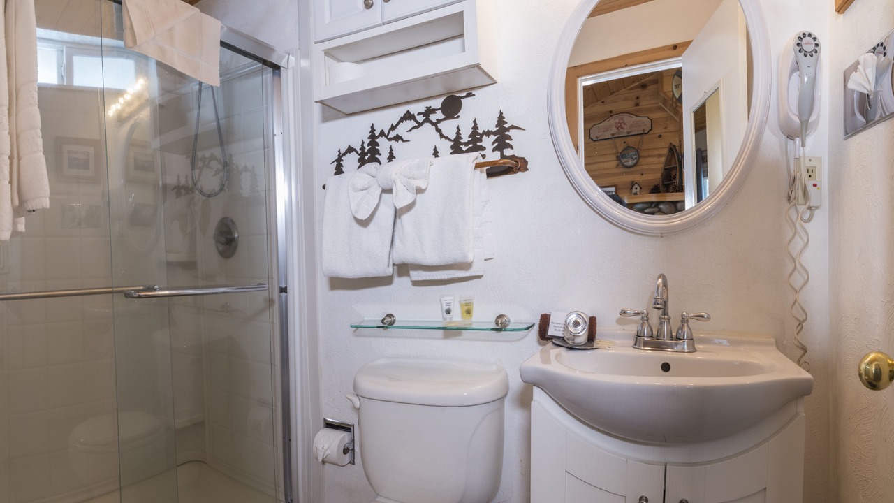 Photo of Bathroom in Tahoe Island