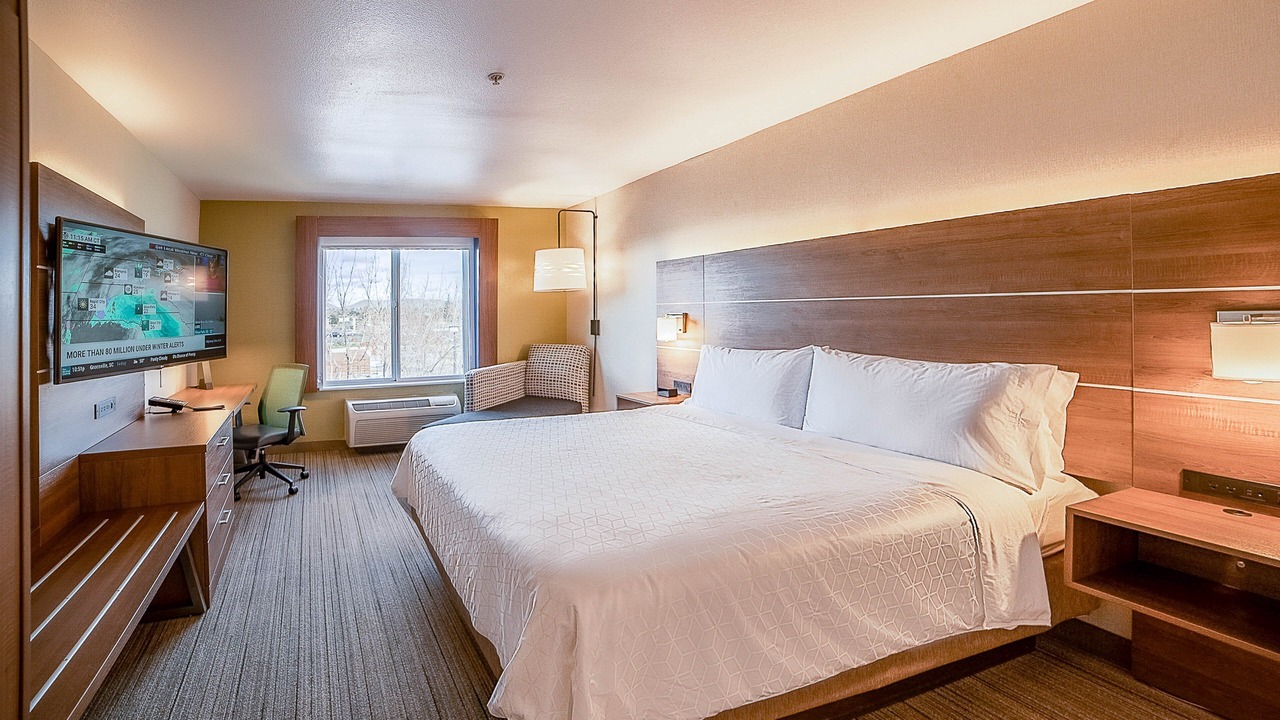 Photo of Bedroom in Porterville