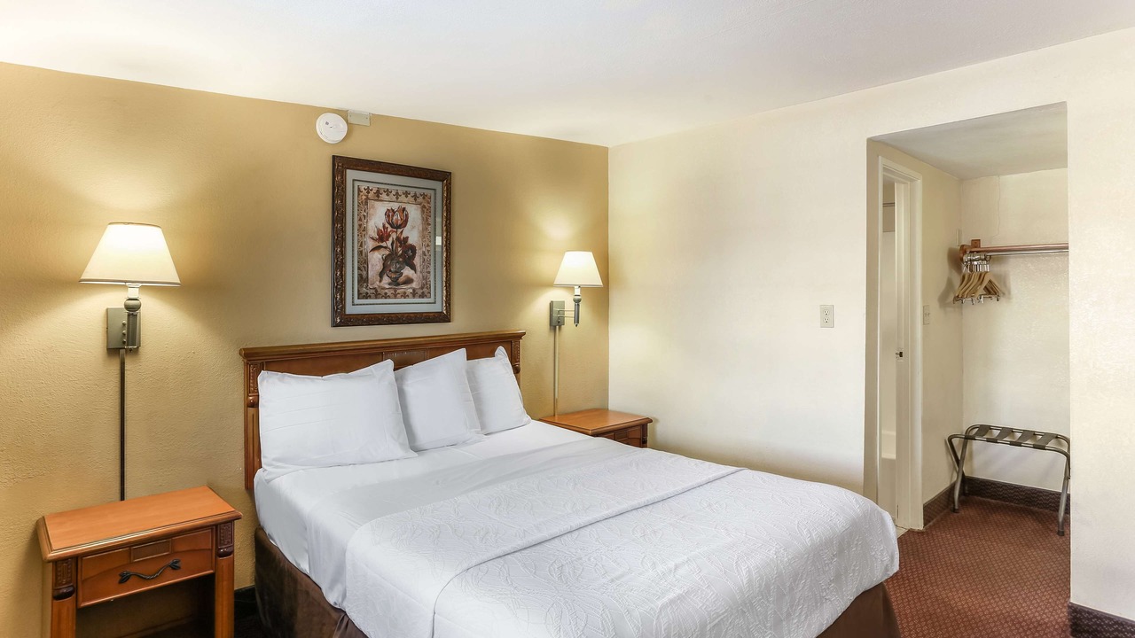 Photo of Bedroom in El Centro