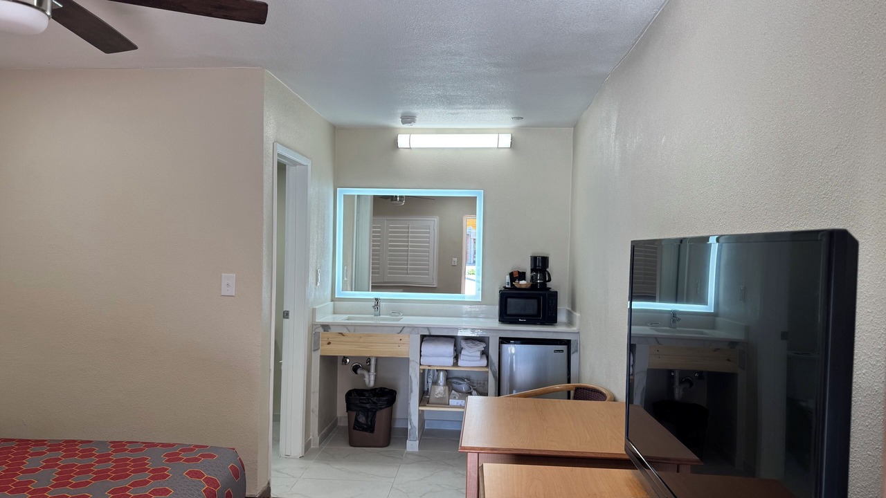 Photo of Bedroom in Brawley