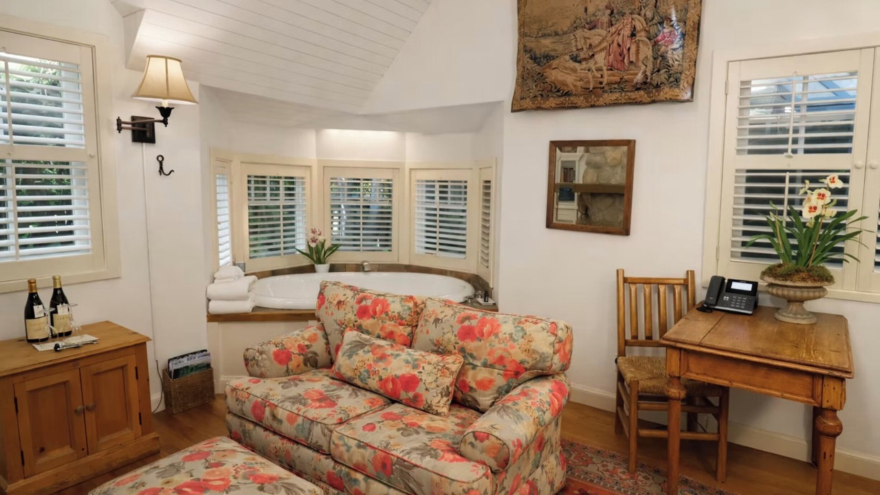 Photo of Livingroom in Upper East