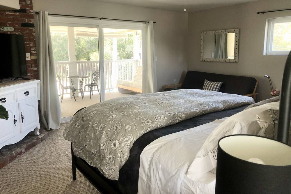 Photo of Bedroom in Oak View