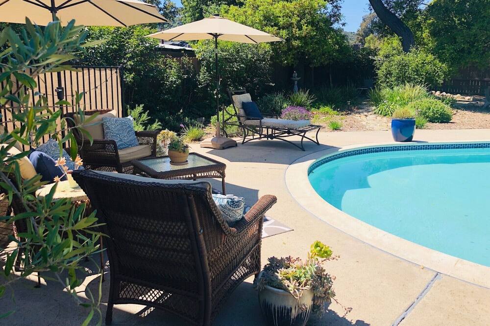 Photo of Outdoor in Oak View