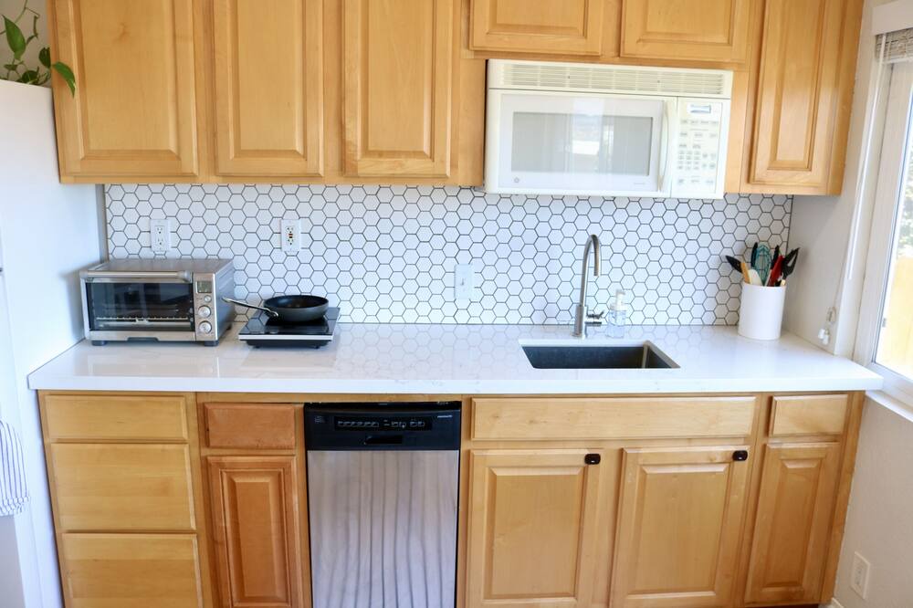 Photo of Kitchen in Allied Gardens