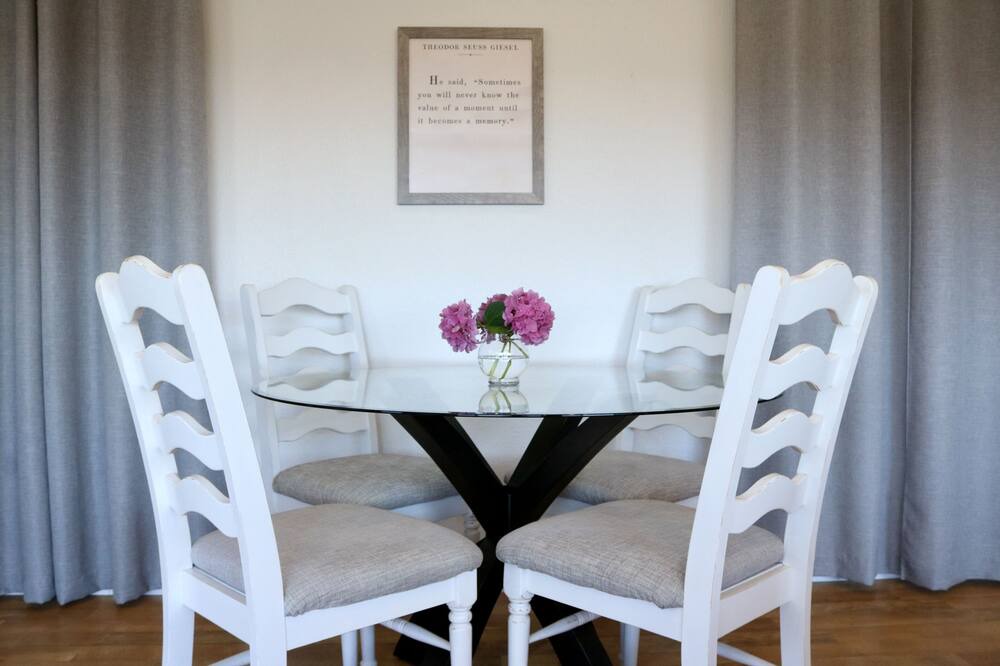Photo of Kitchen in Allied Gardens
