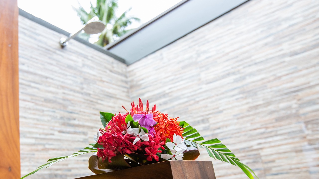 Photo of Bathroom in Nalauwaki
