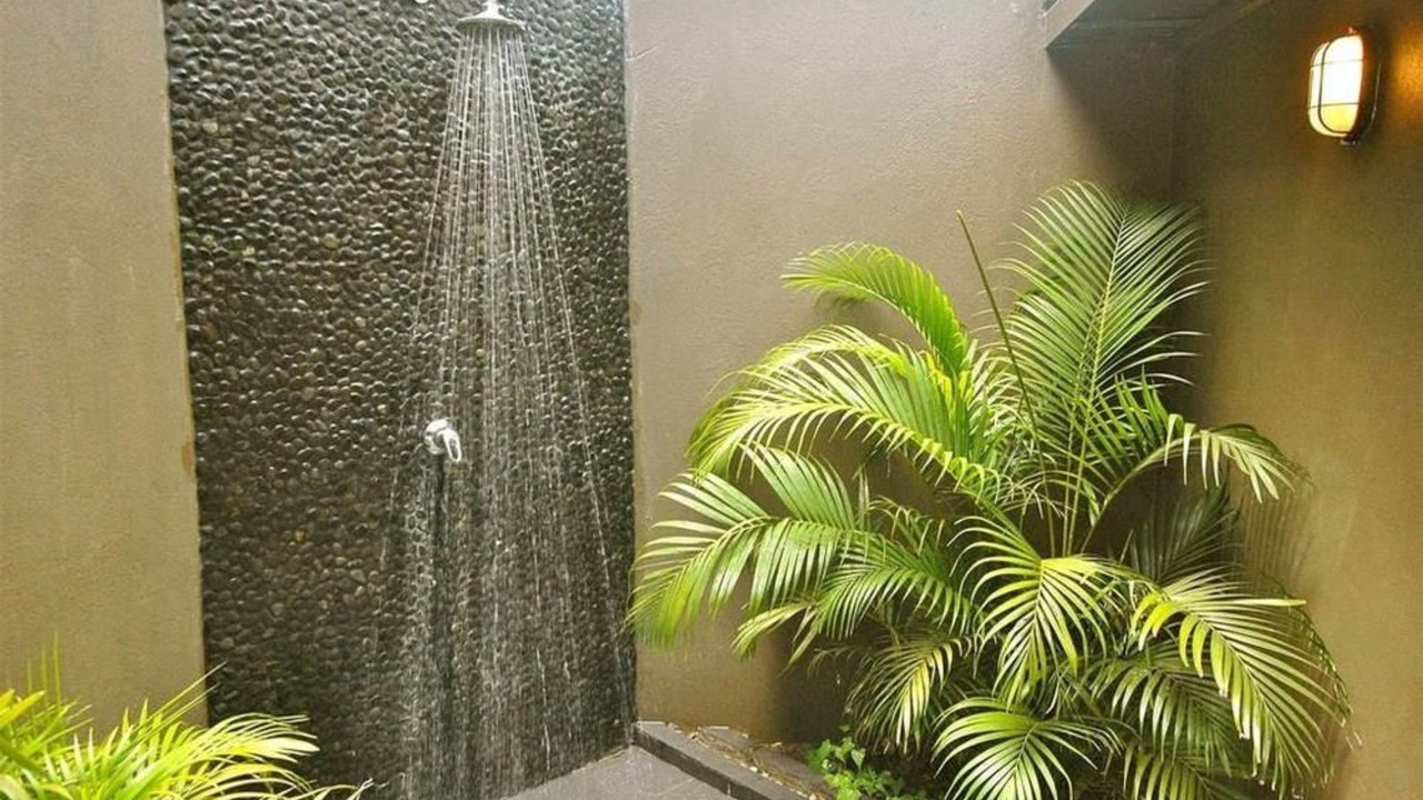 Photo of Bathroom in Nalauwaki
