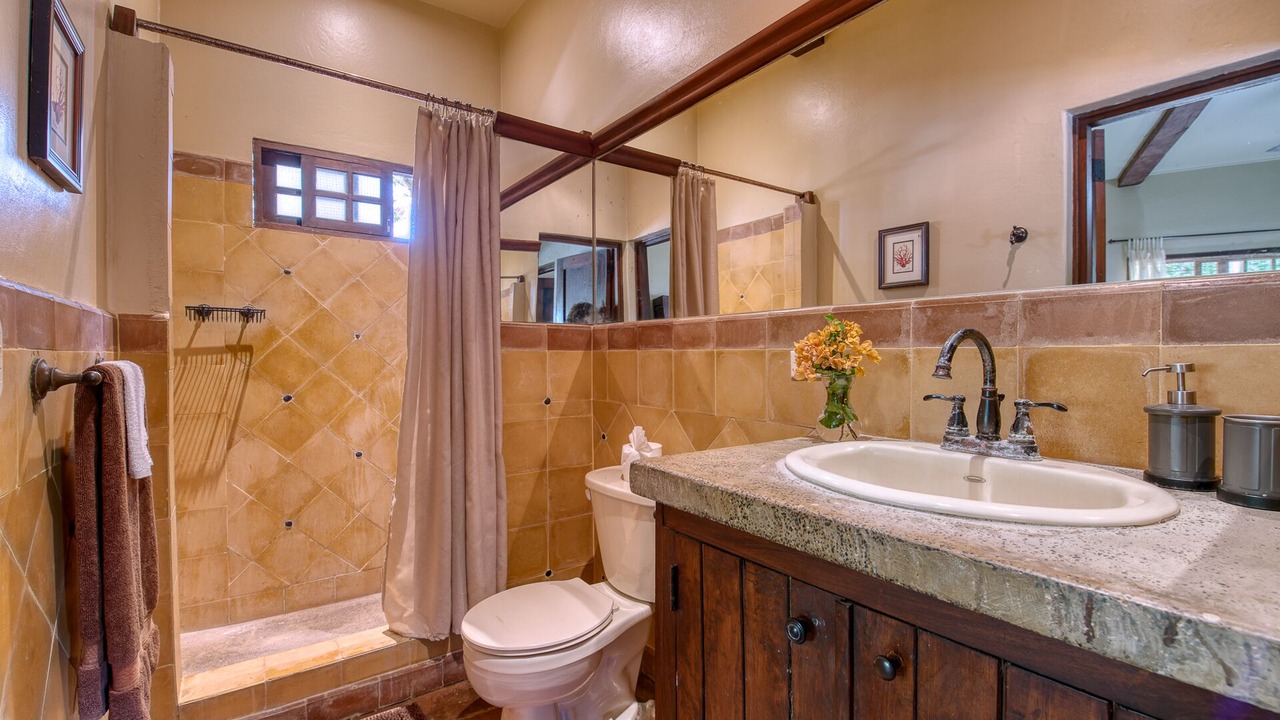 Photo of Bathroom in Playa El Coco
