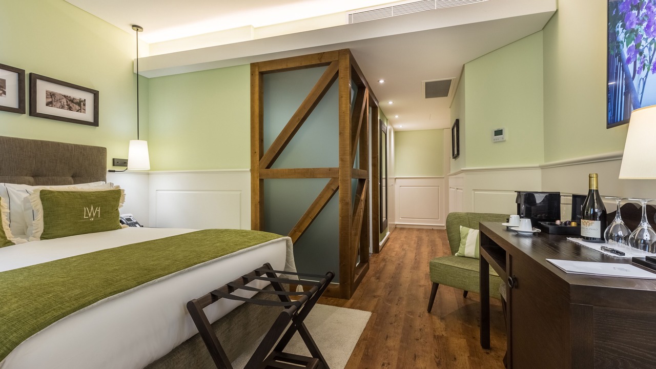 Photo of Bedroom in Baixa