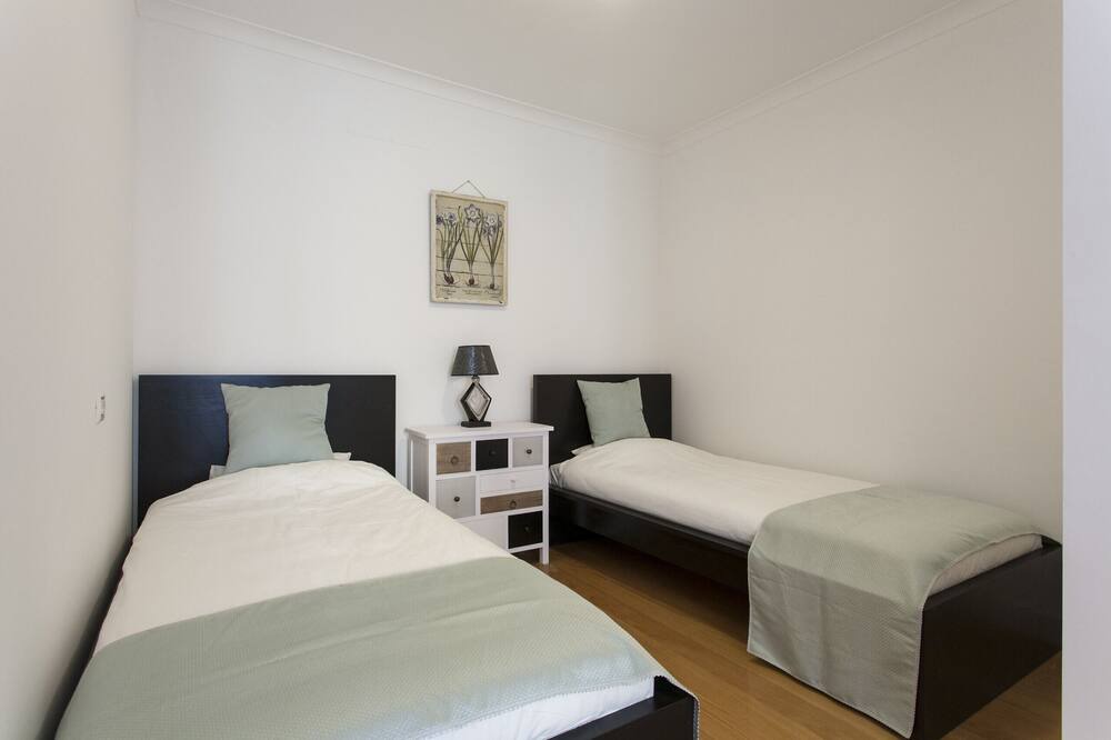 Photo of Bedroom in Baixa
