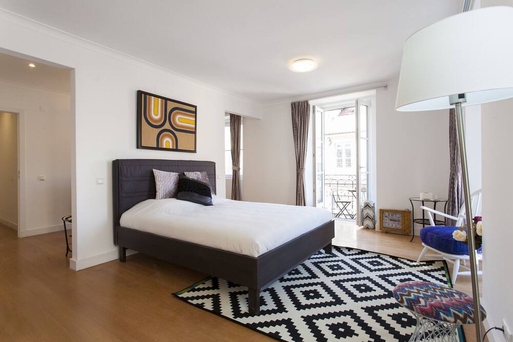 Photo of Bedroom in Baixa