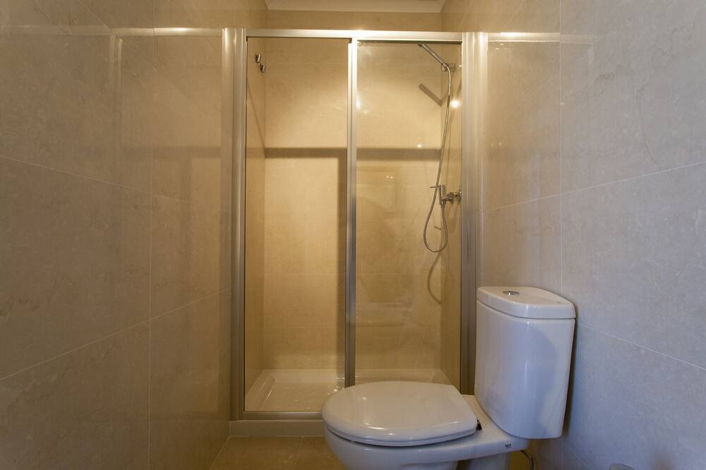 Photo of Bathroom in Baixa