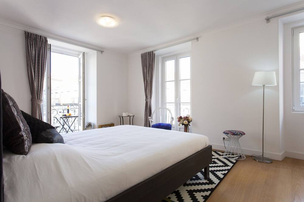 Photo of Bedroom in Baixa