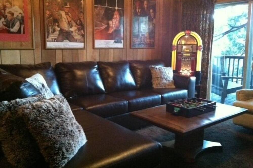 Photo of Bedroom in Blue Jay