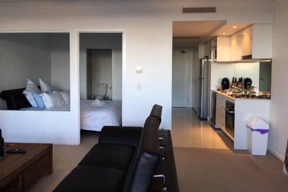 Photo of Bedroom in Biggera Waters