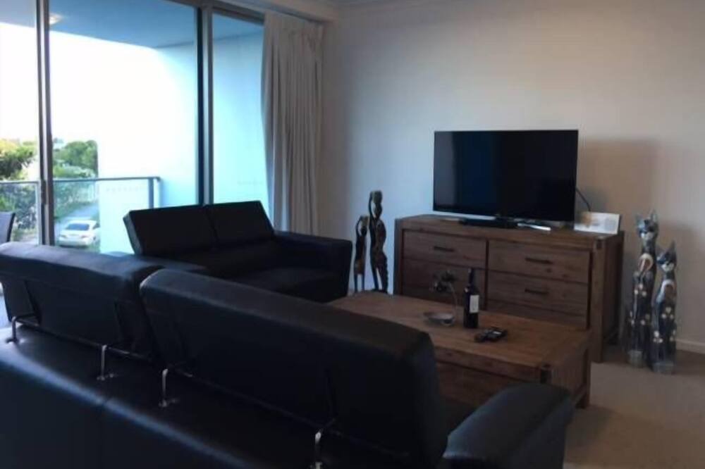 Photo of Livingroom in Biggera Waters