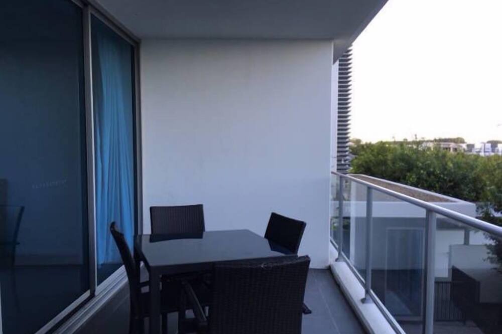 Photo of Outdoor in Biggera Waters