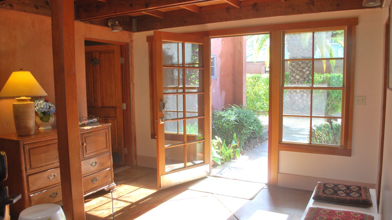 Photo of Livingroom in St. Helena