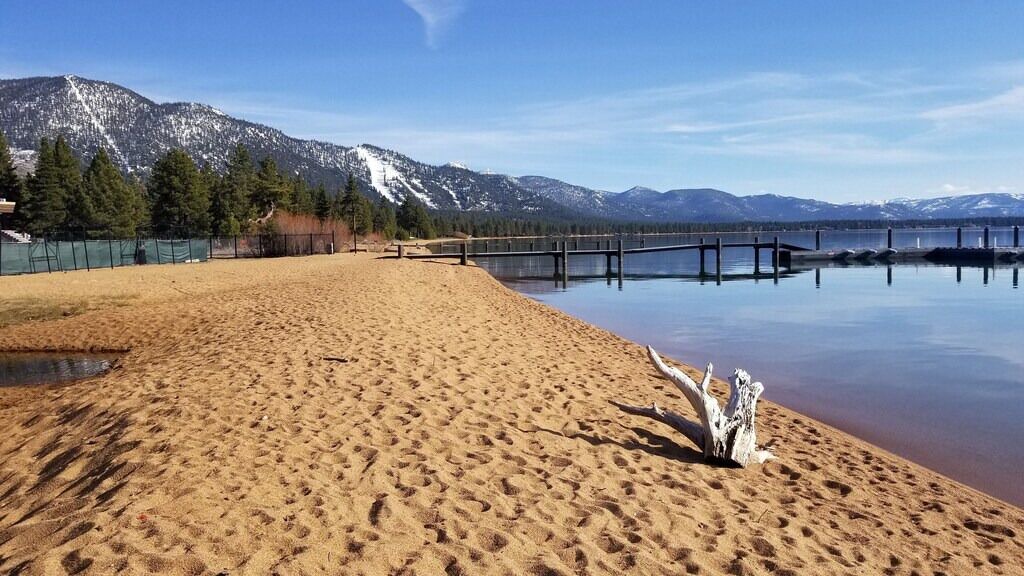 Photo of Outdoor in Lakeside Park