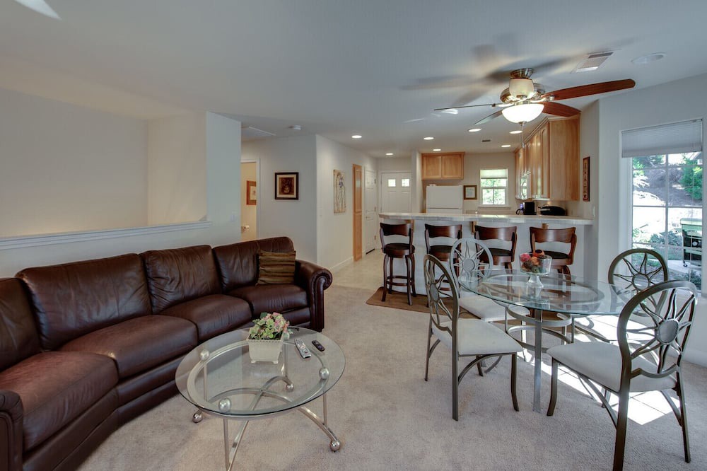 Photo of Bedroom in Forest Meadows