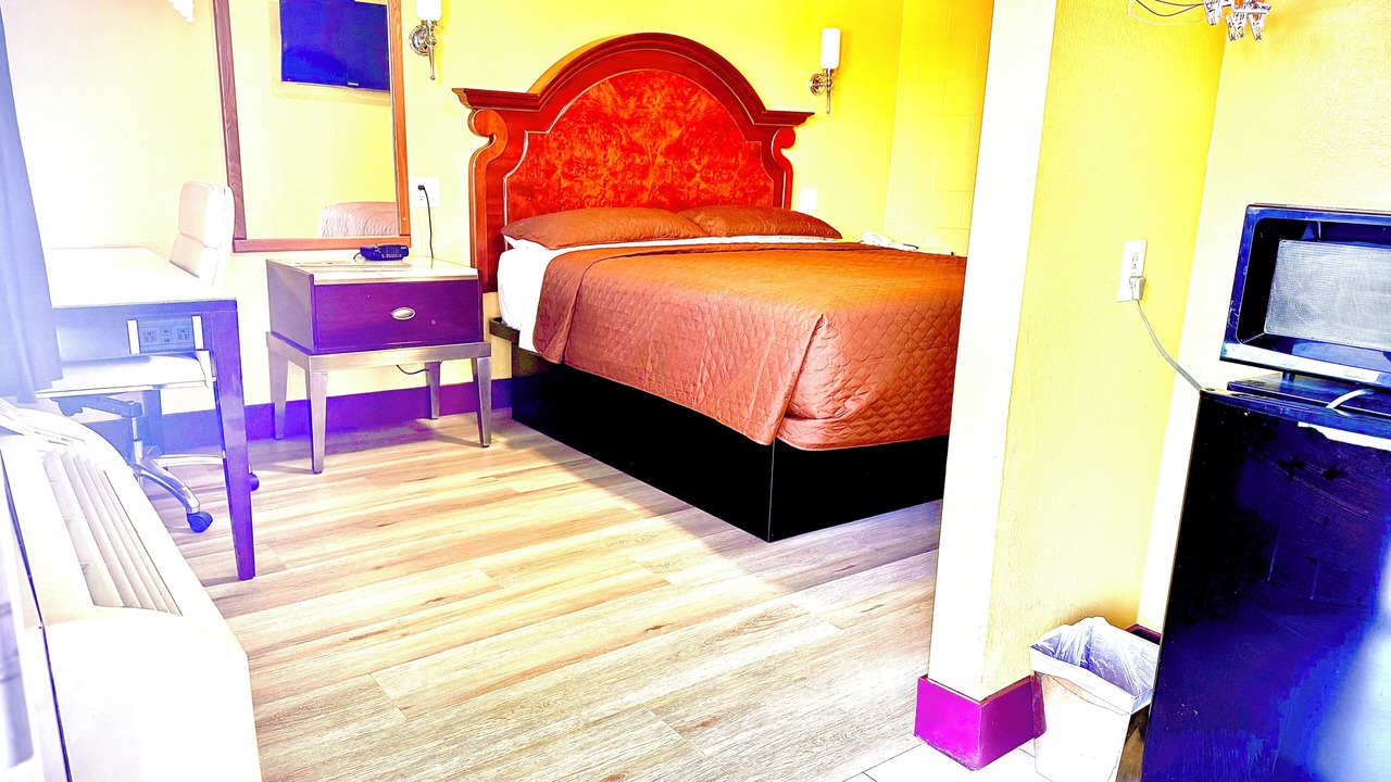 Photo of Bedroom in Sunrise Manor