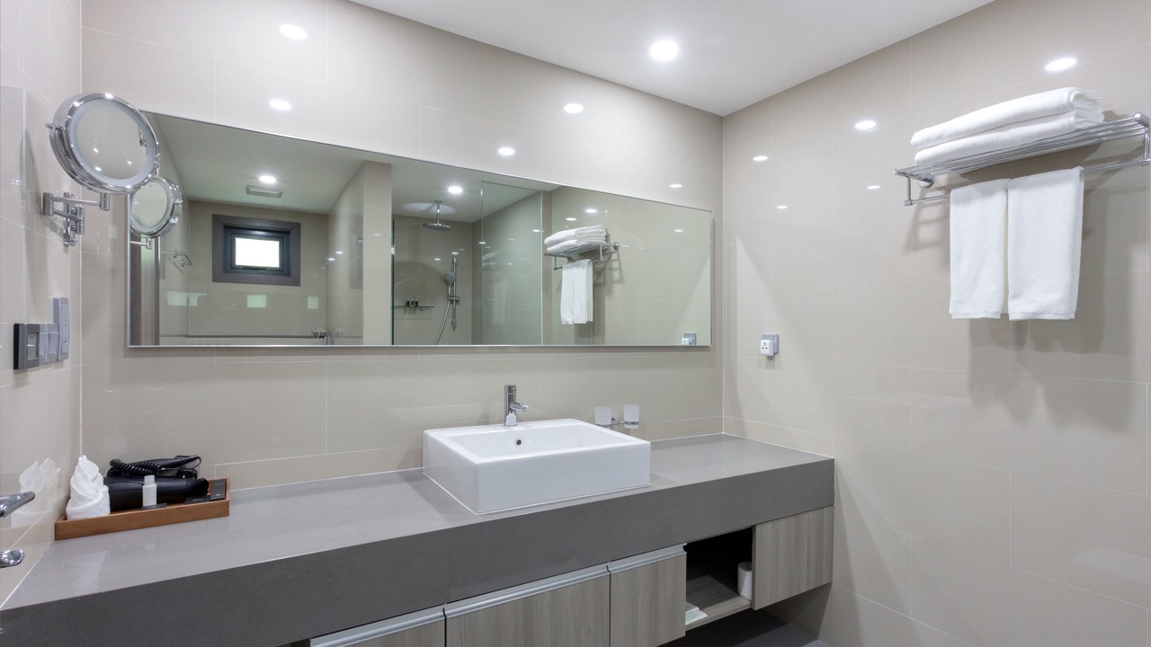 Photo of Bedroom in Male