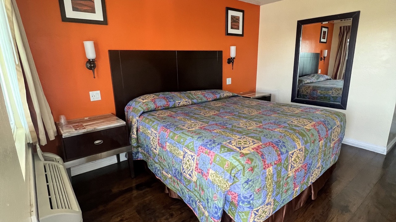 Photo of Bedroom in Sunrise Manor