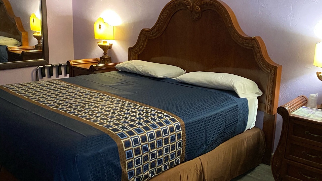 Photo of Bedroom in Sunrise Manor