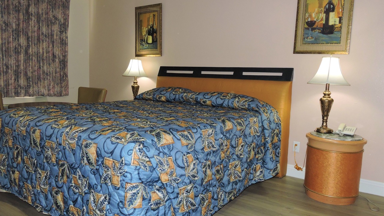 Photo of Bedroom in Sunrise Manor
