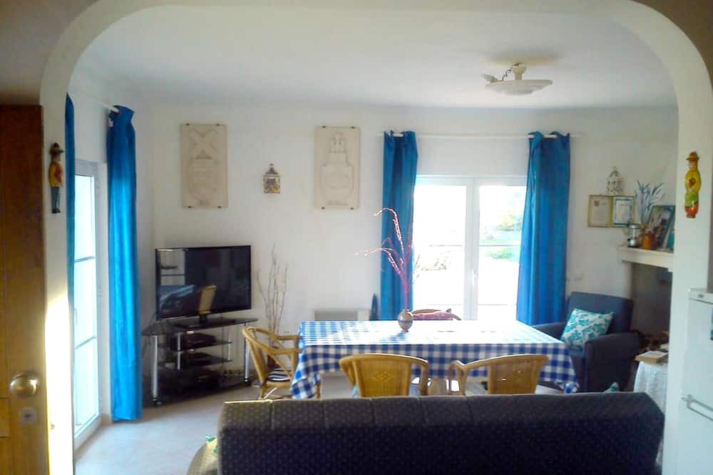 Photo of Livingroom in Lagos