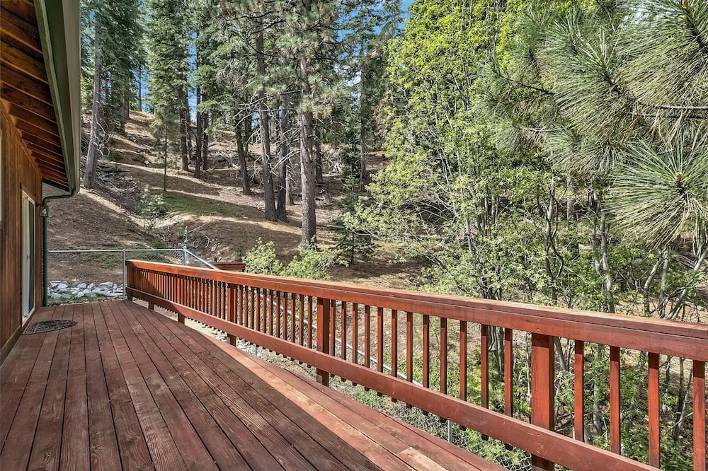 Photo of Others in Pioneer Trail
