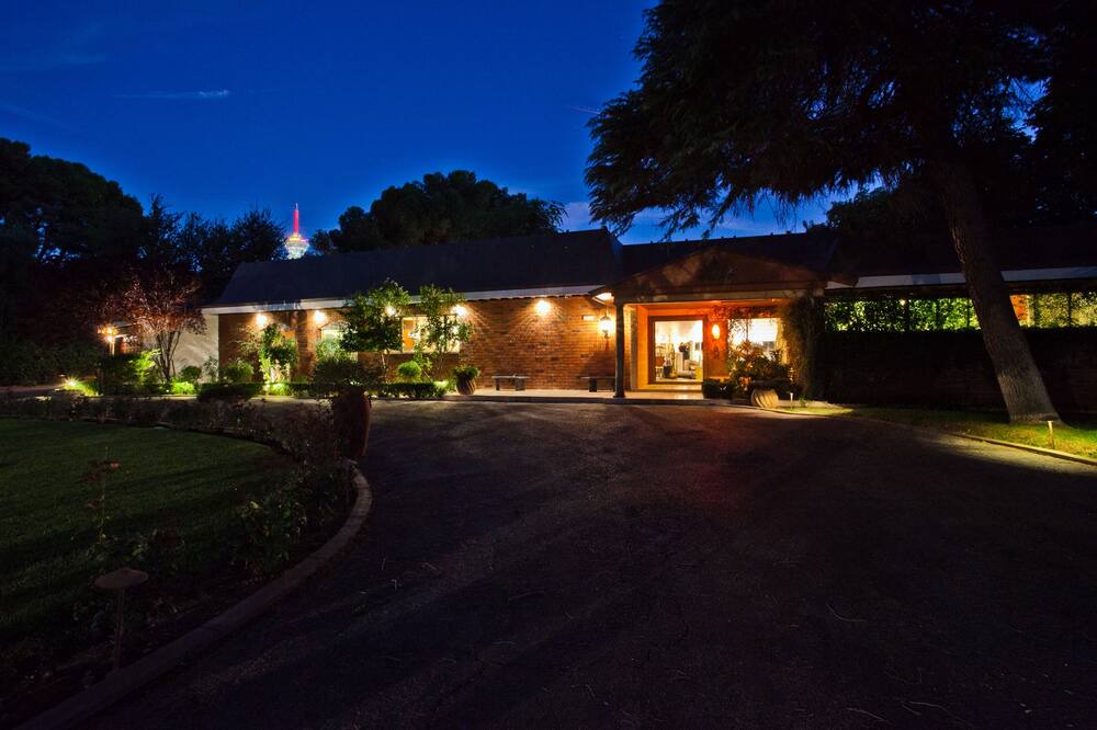 Photo of Outdoor in Gateway District