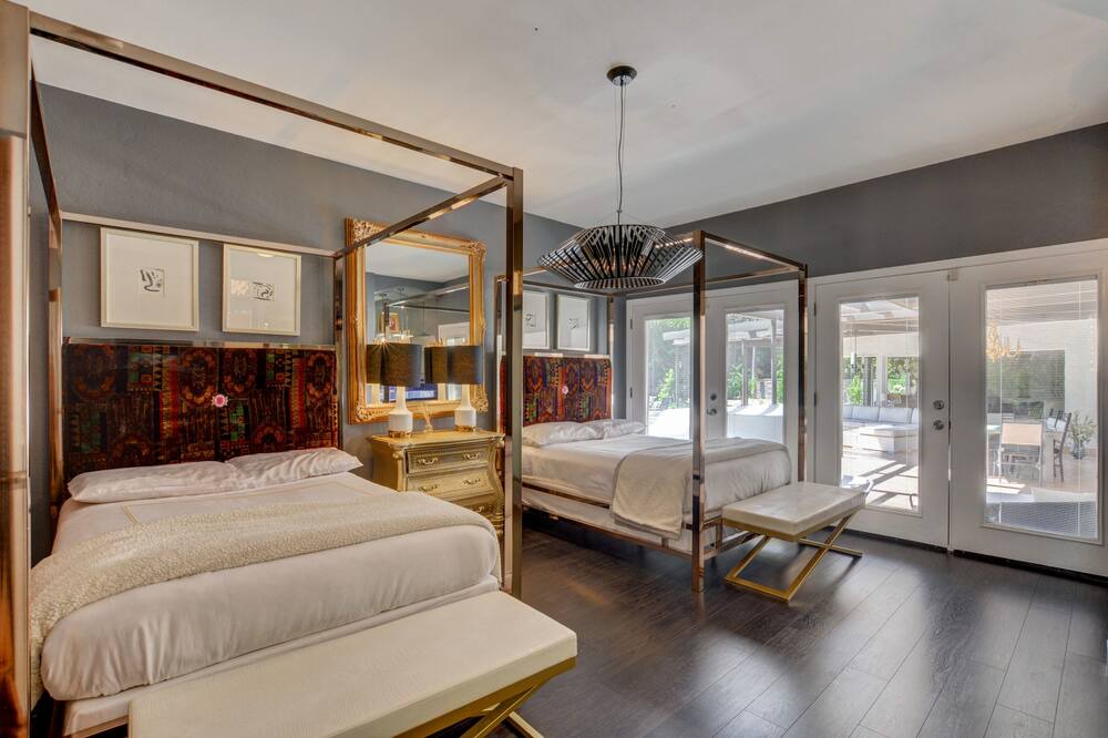 Photo of Bedroom in Gateway District