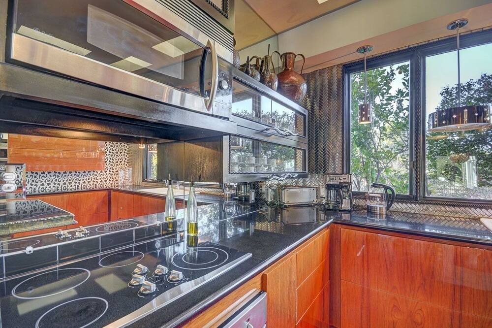 Photo of Kitchen in Gateway District