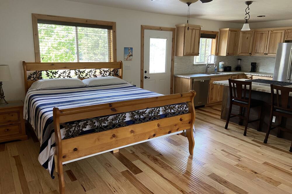 Photo of Bedroom in Lower Kingsbury
