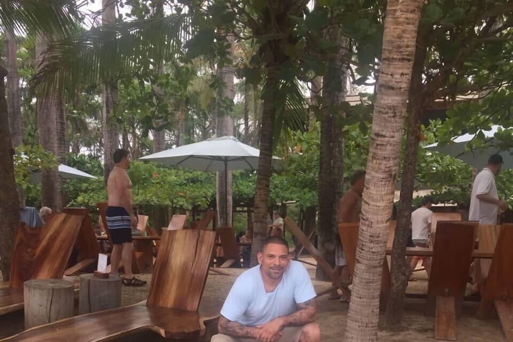 Photo of Others in Paraiso