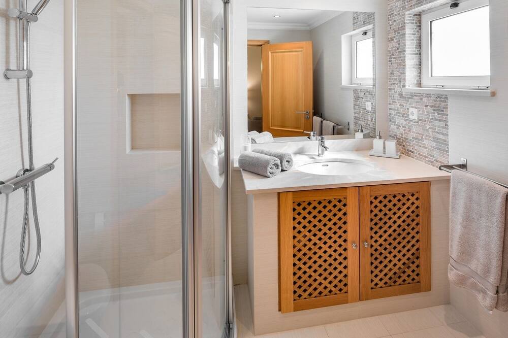Photo of Bathroom in Boliqueime
