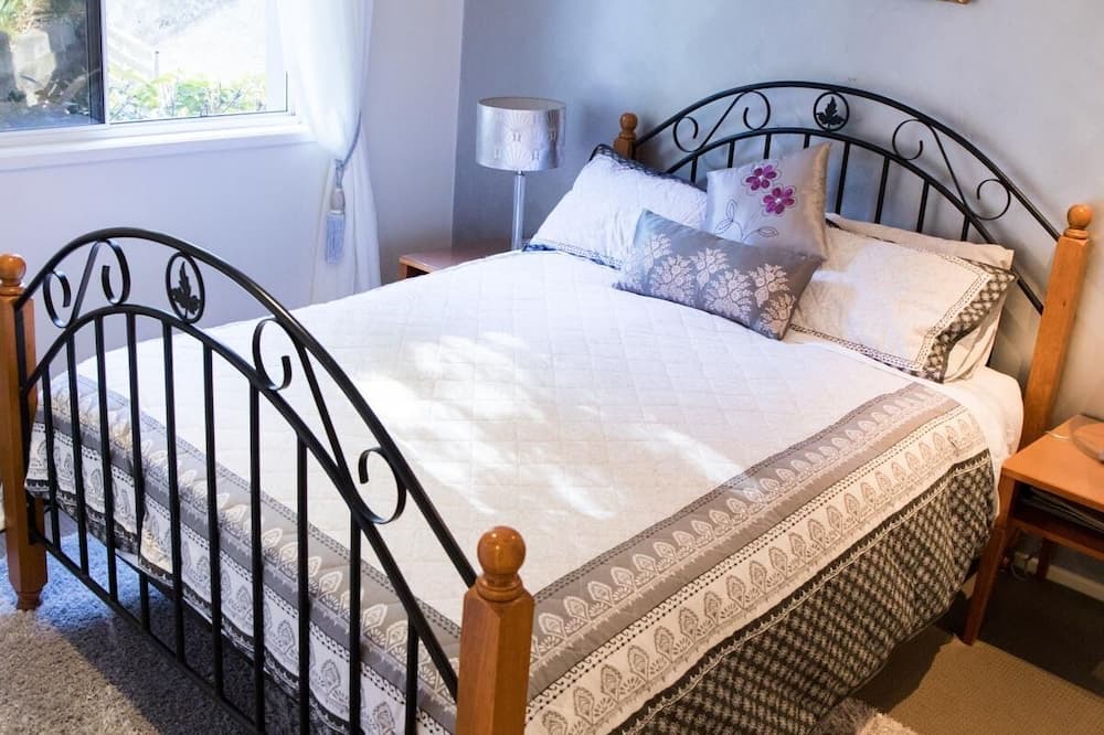 Photo of Bedroom in Highland Park