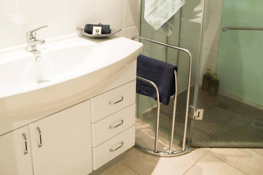 Photo of Bathroom in Highland Park