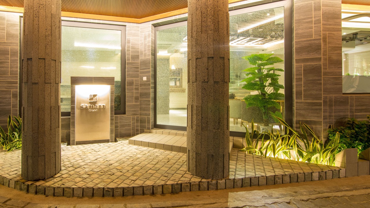 Photo of Outdoor in Male