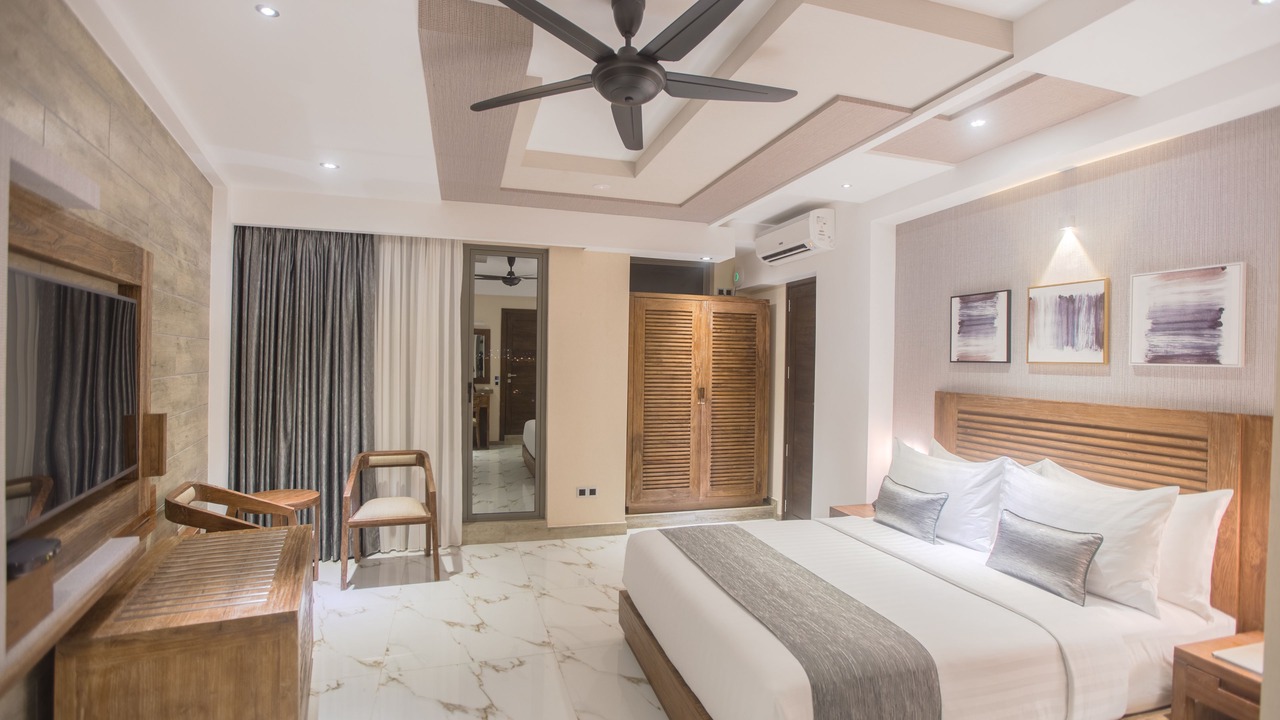 Photo of Bedroom in Male