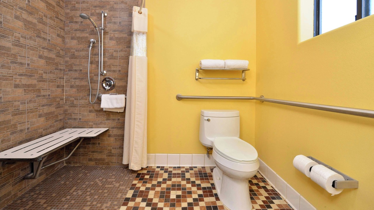 Photo of Bathroom in Blythe