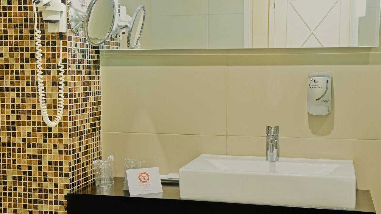 Photo of Bathroom in Coimbra