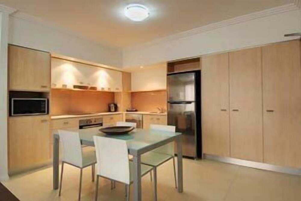 Photo of Livingroom in Varsity Lakes