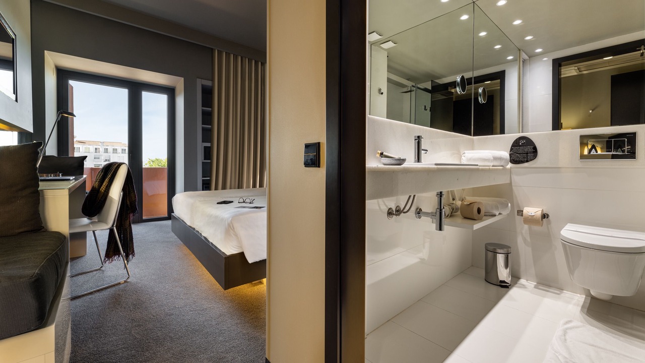 Photo of Bedroom in Evora