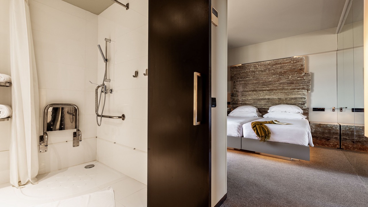 Photo of Bedroom in Evora